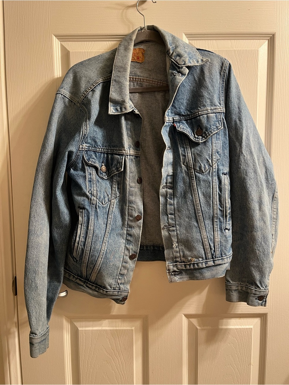 Levi's Light Wash Blue Denim Trucker Jacket